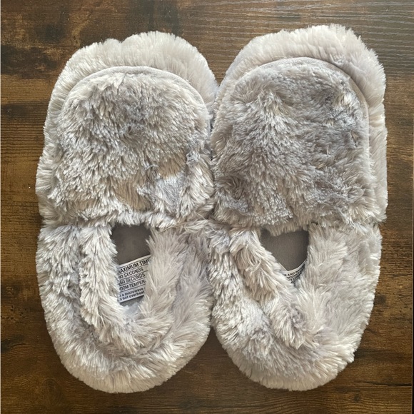 Microwaveable Slippers - Picture 6 of 6